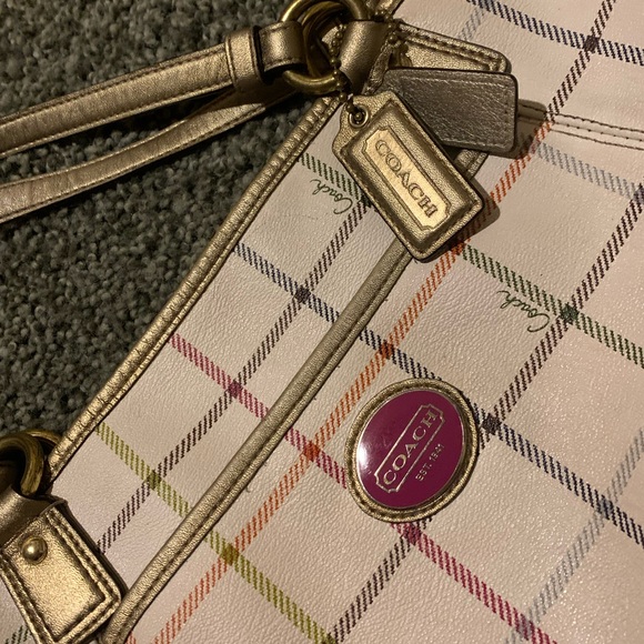 Authentic Coach Heritage Peyton Tattersall Purse - Picture 5 of 8